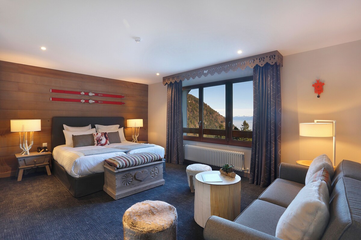 Junior Suite · Expedia category photograph
